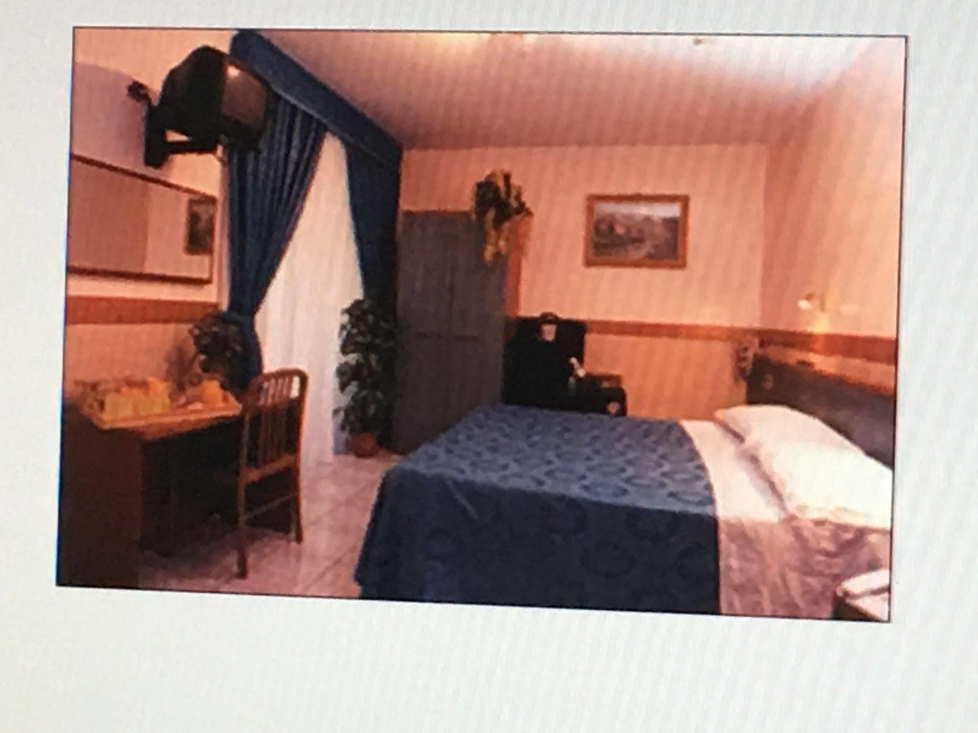 Hotel Soggiorno Blu Ρώμη Εξωτερικό φωτογραφία