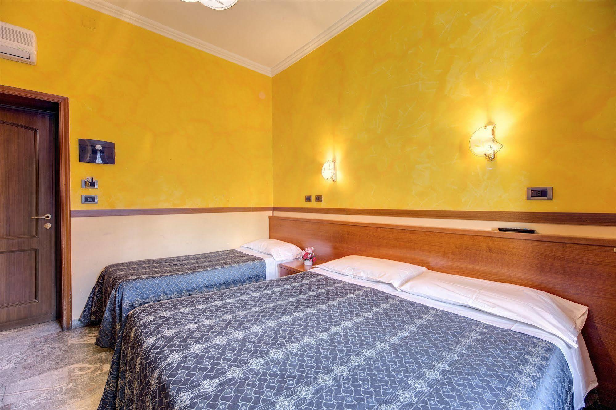 Hotel Soggiorno Blu Ρώμη Εξωτερικό φωτογραφία